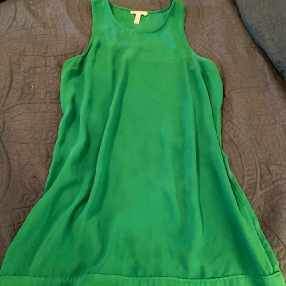 Kelly green shift mini-dress.
